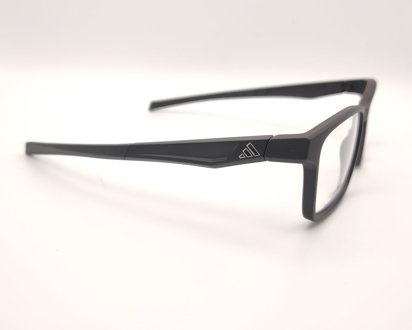 gafas graduadas adidas sp5133 002 negras mate rectangulares de estilo deportivo