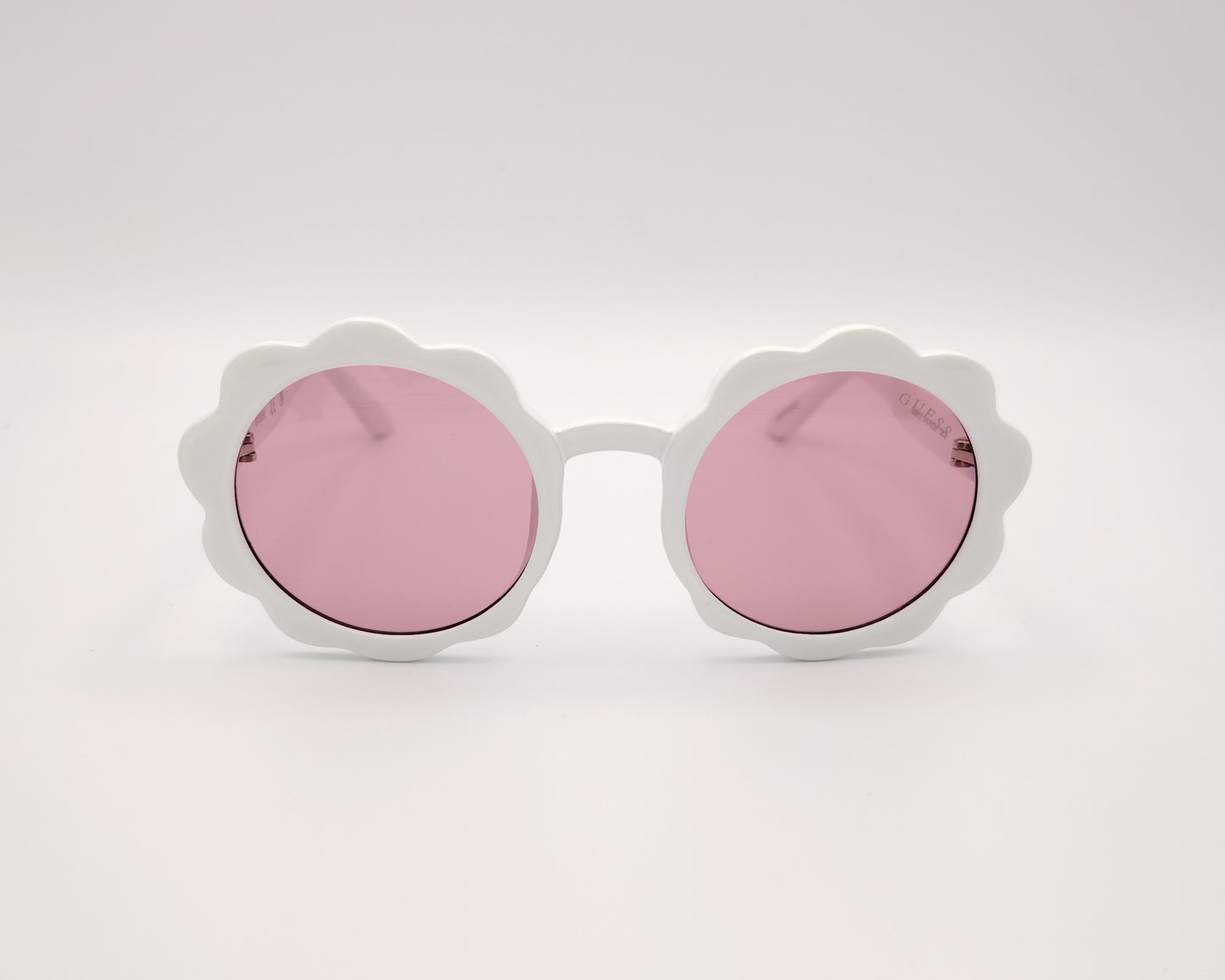 gafas de sol para niña guess gu00127 21s de pasta en forma de flor montura blanca con lentes rosas estilo divertido y juvenil