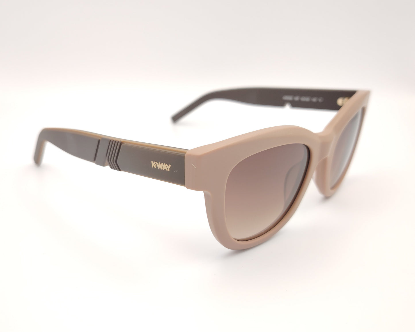 gafa de sol k-way kw0006 58fde forma cat eyes retro con montura gruesa en color maquillaje y lentes degradadas marrones