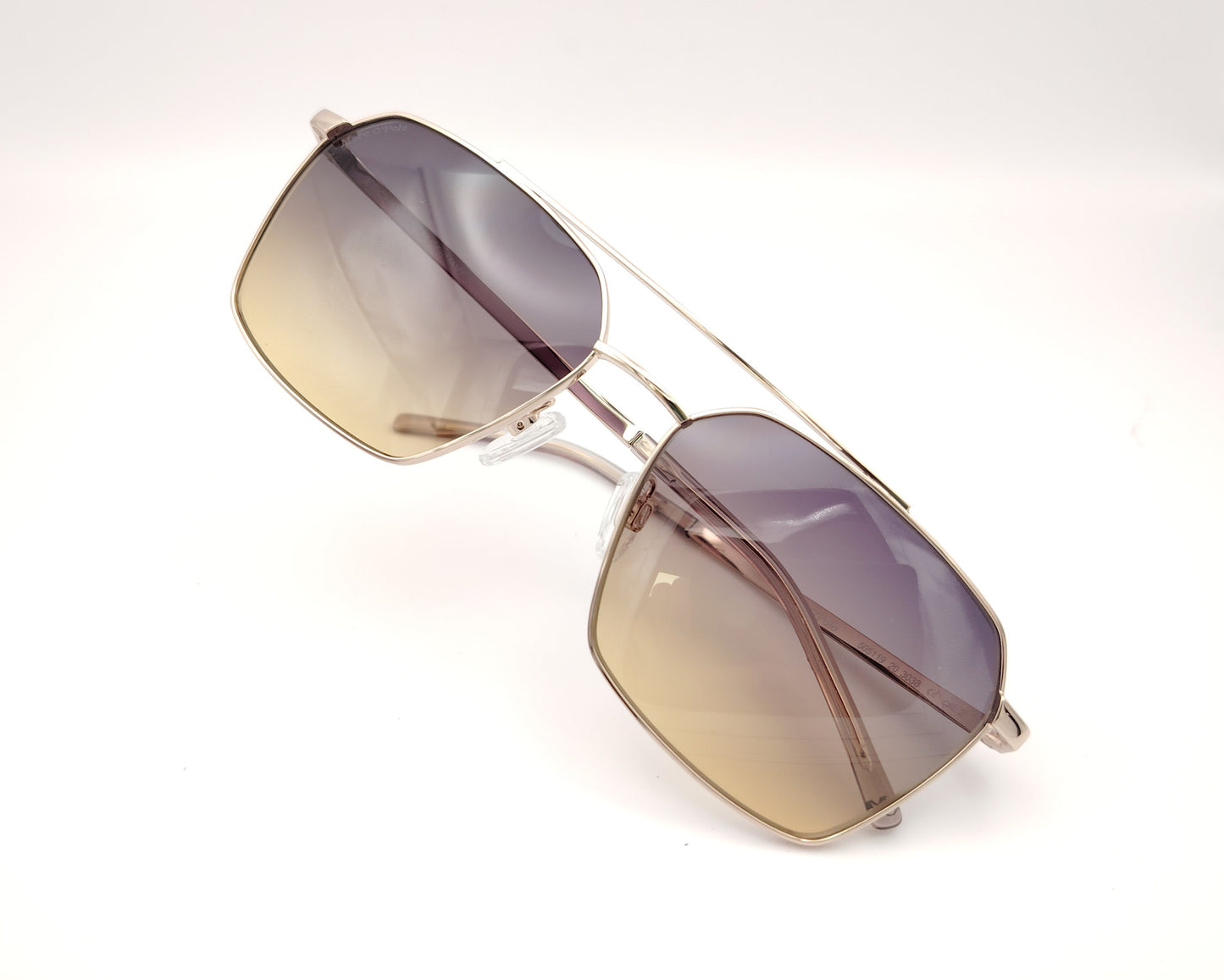 gafas de sol marc o’polo 505119 20 3038 cuadradas metal dorado con doble puente y lentes degradadas