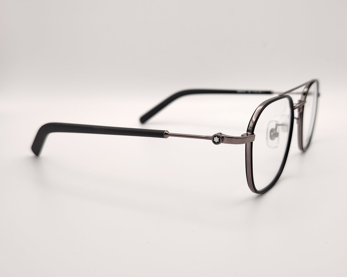 gafas montblanc metálicas de forma rectangular con doble puente y varillas negras