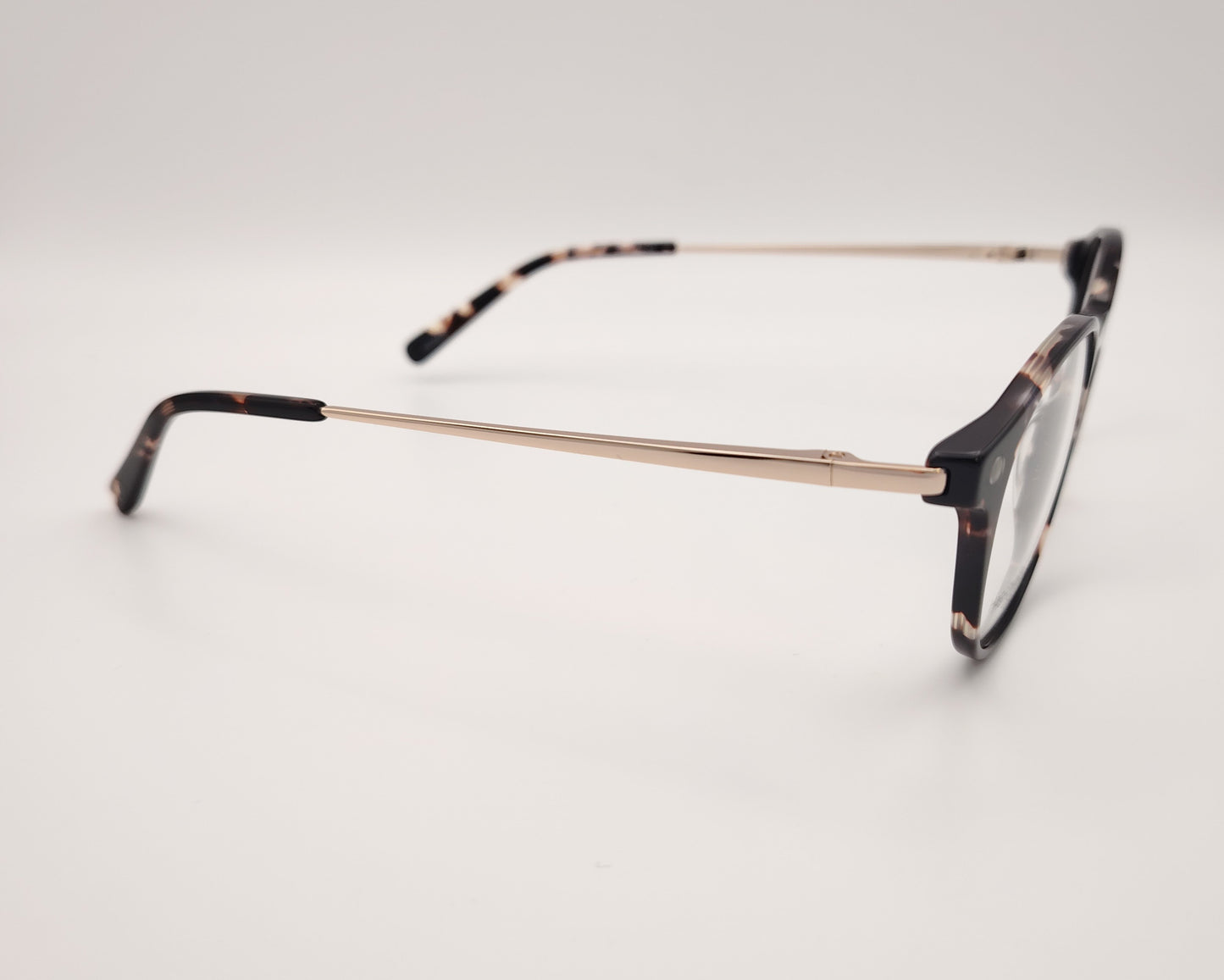 gafas graduadas con frontal en acetato carey y varillas metálicas finas en dorado rosado