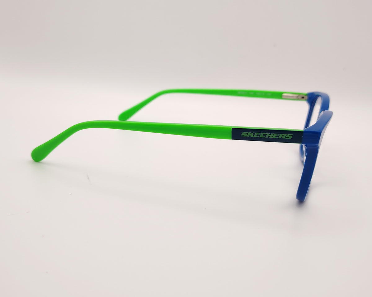 gafas infantiles skechers azules con varillas verde lima y montura rectangular