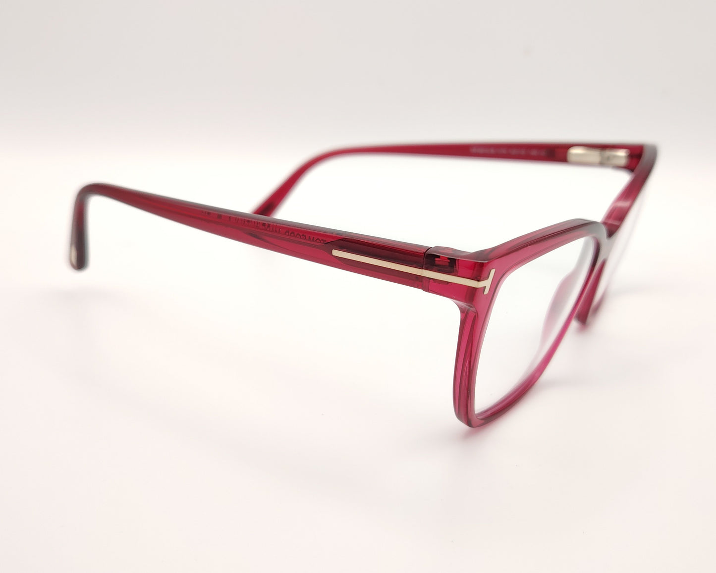 gafas tom ford cat eye de pasta semitransparente en tono frambuesa