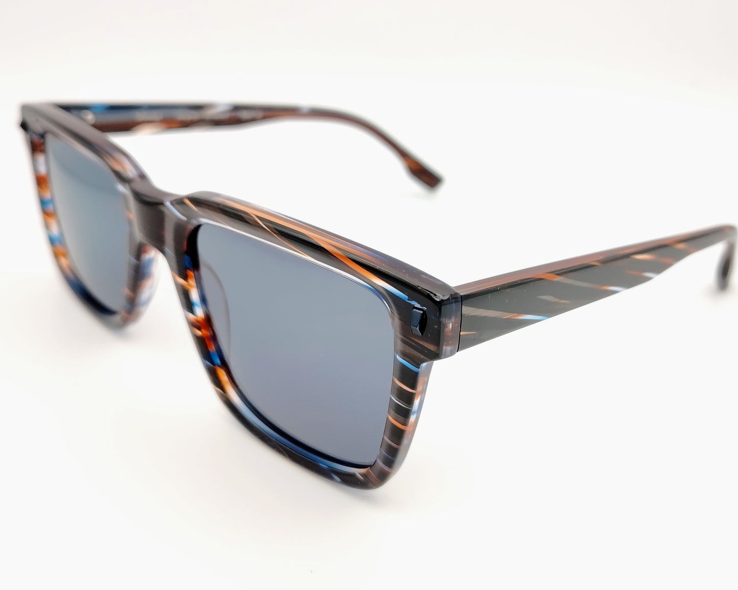 woodys burke 02 gafas de sol de forma rectangular con montura de acetato estampado, diseño atrevido en tonos azules y marrones ,un toque de originalidad ideal para quienes buscan un estilo único