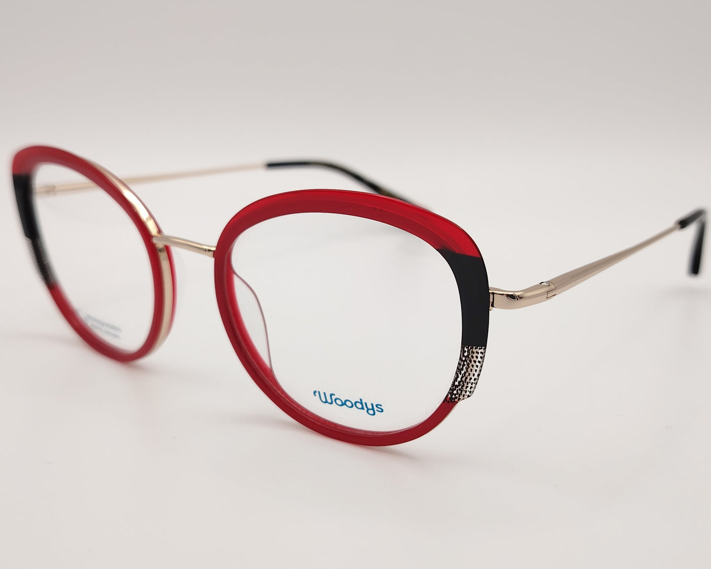 woodys kors 03 gafas de metal con aro de acetato en color rojo y negro con forma ovalada