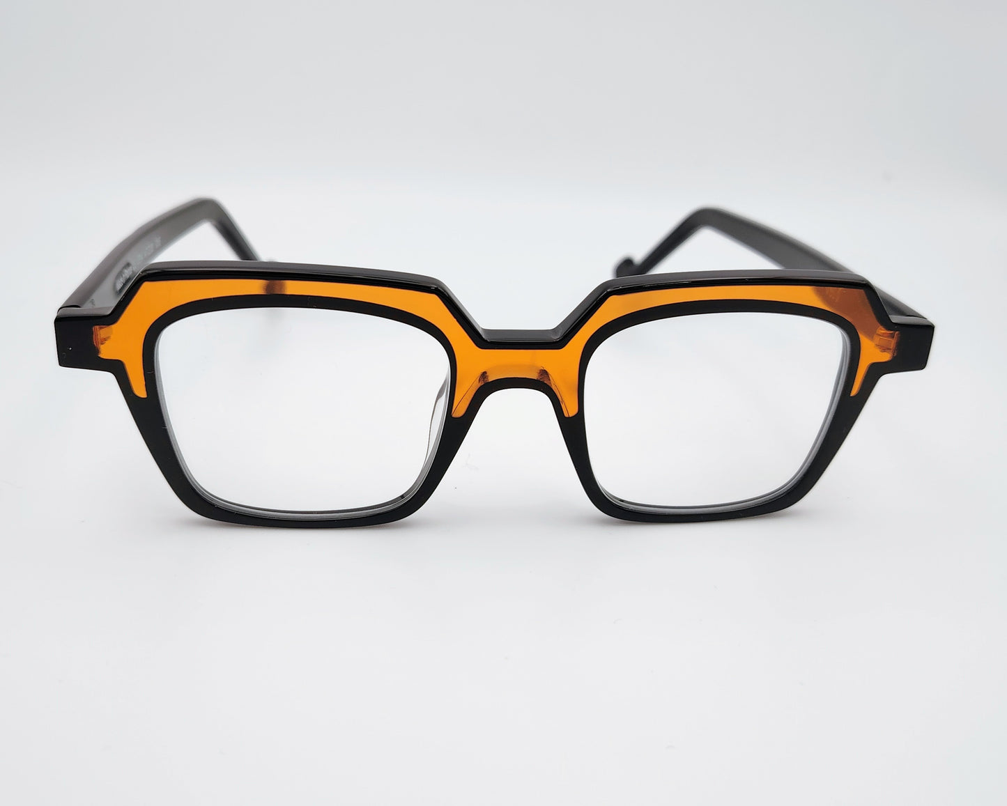 xit v314 015 gafas de acetato en formato cuadrado en color negro y ocre traslúcido