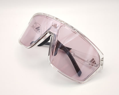 gafas de sol deportivas adidas sp0108 con montura transparente y lentes fotocromáticas en tono rosa