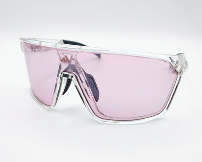 gafas de sol deportivas adidas sp0108 con montura transparente y lentes fotocromáticas en tono rosa