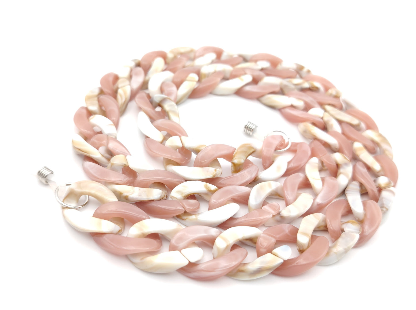 cadena para gafas de eslabones grandes en rosa nude y blanco con efecto nacarado