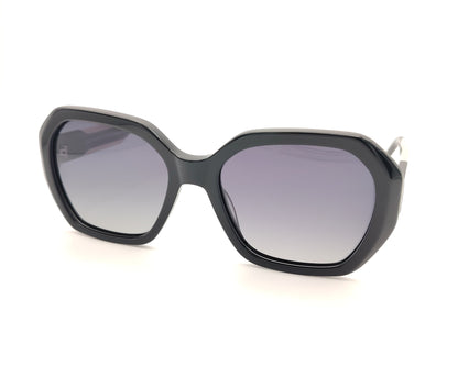 gafas de sol de pasta negra oversice con lentes degradadas polarizadas y detalle blanco en varillas