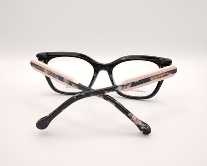 gafas graduadas carolina herrera de forma cuadrada en negro con varillas rosa claro y detalles marmolados