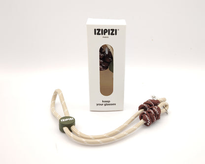 cordones para gafas infantiles de color beige y marrón con nudos suaves y ajuste adaptable