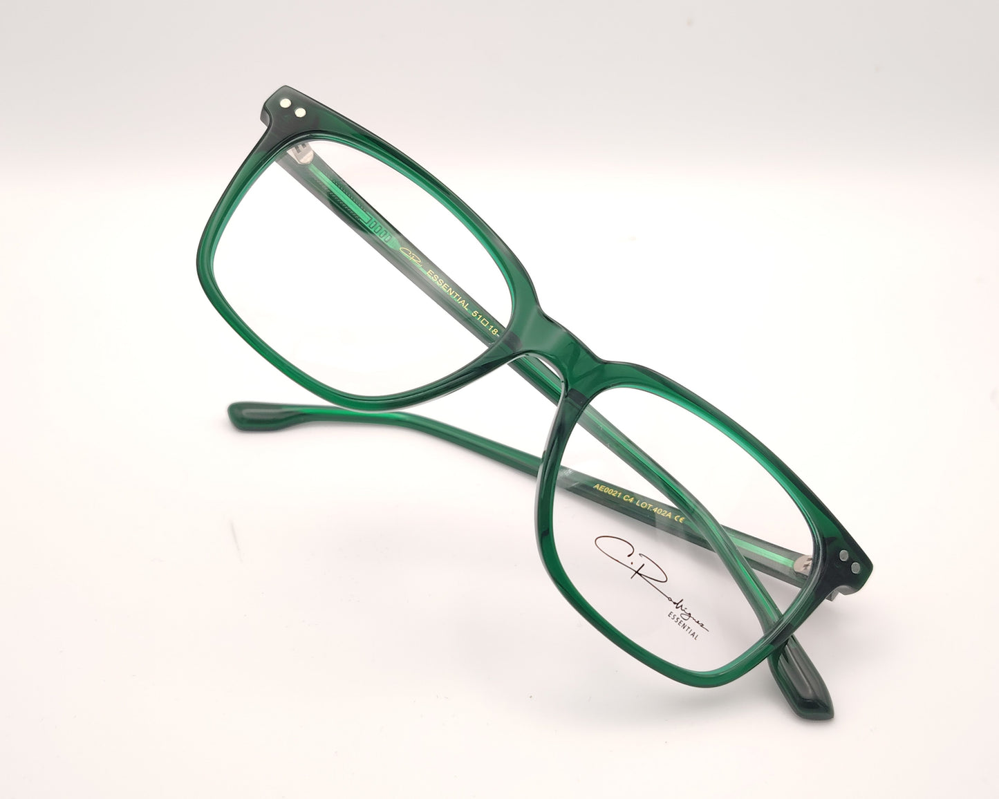 gafas graduadas rectangulares verde translúcido ligeras de diseño moderno