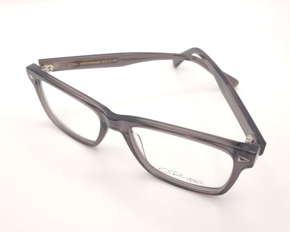 gafas graduadas rectangulares gris translúcido  de diseño moderno con detalles metálicos
