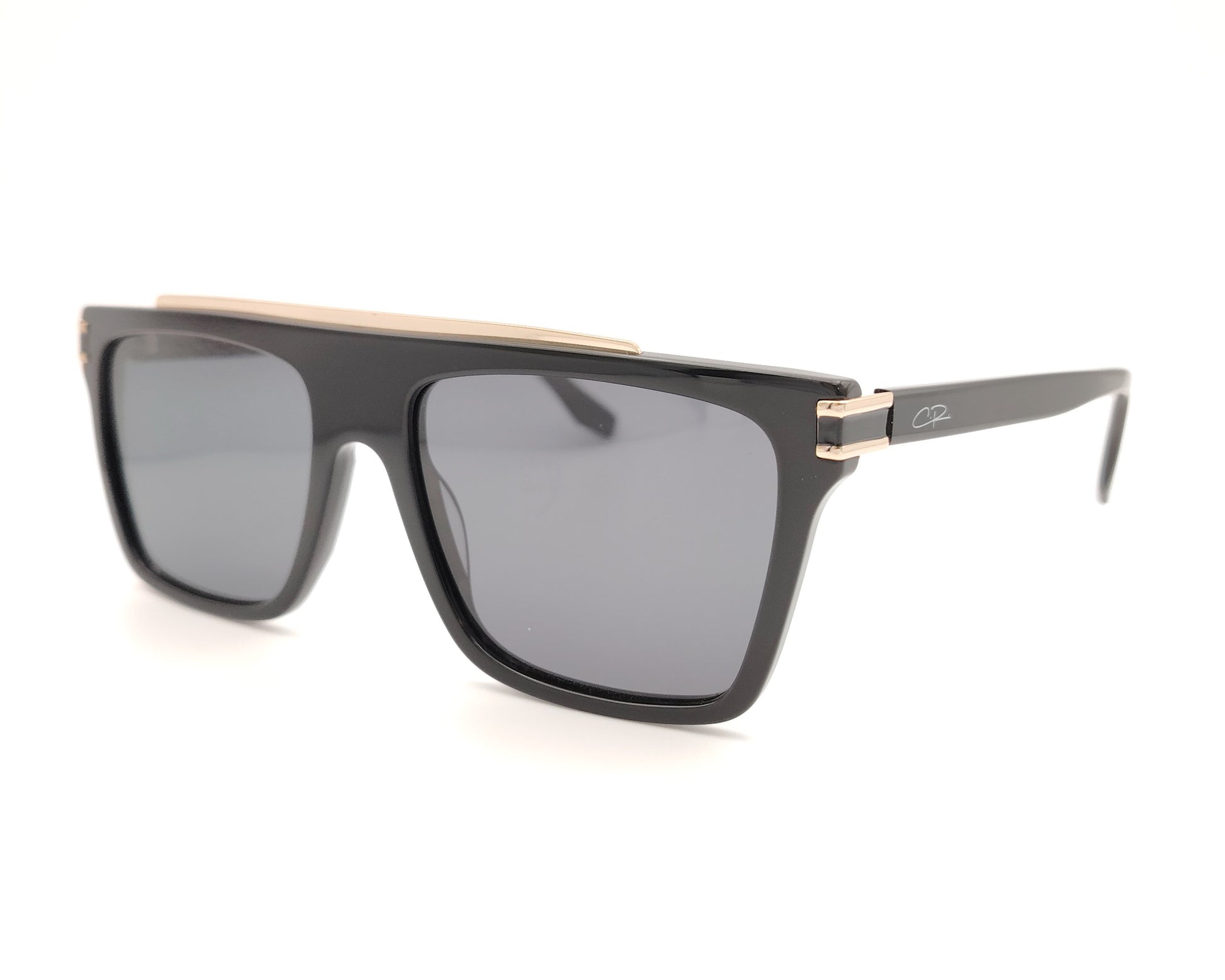 gafas de sol negras de acetato con frente recto y detalles metálicos dorados en el puente y las varillas con lentes polarizadas oscuras