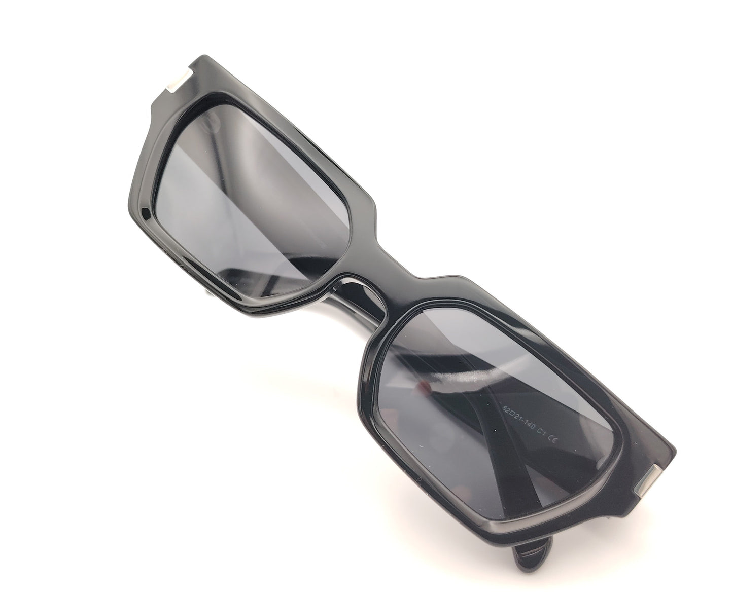 gafas de sol negras de acetato con forma geométrica y lentes oscuras polarizadas