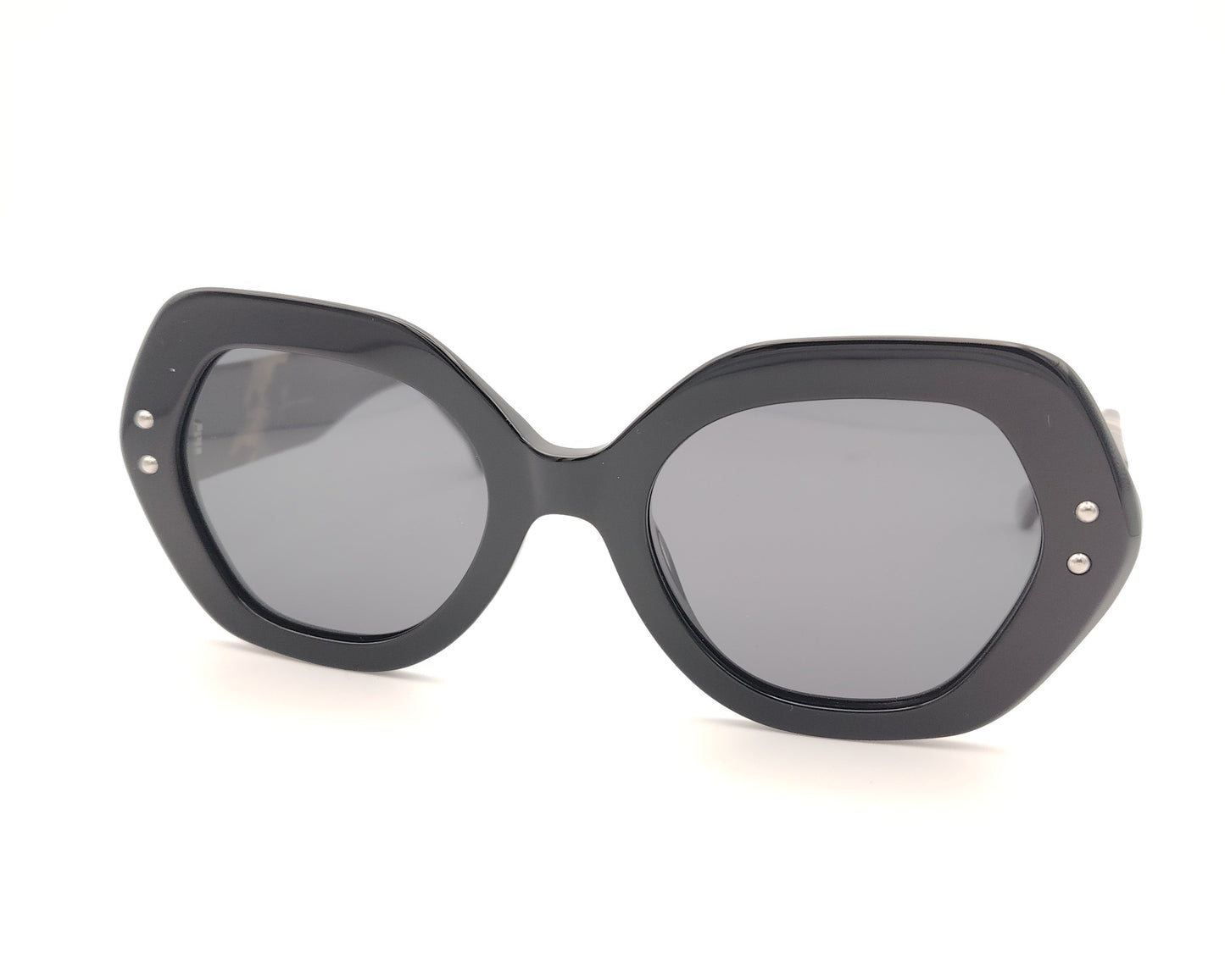 gafas de sol negras de acetato con lentes polarizadas negras y forma amplia