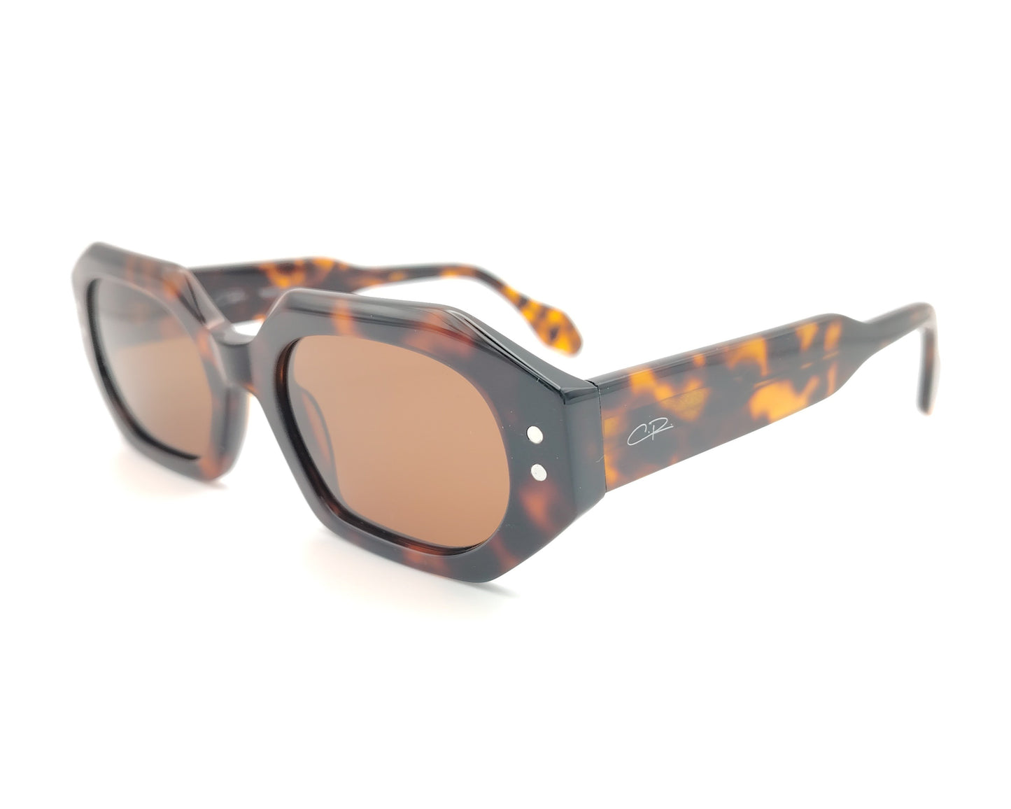 gafas de sol de acetato color carey con lentes marrones polarizadas y forma geométrica