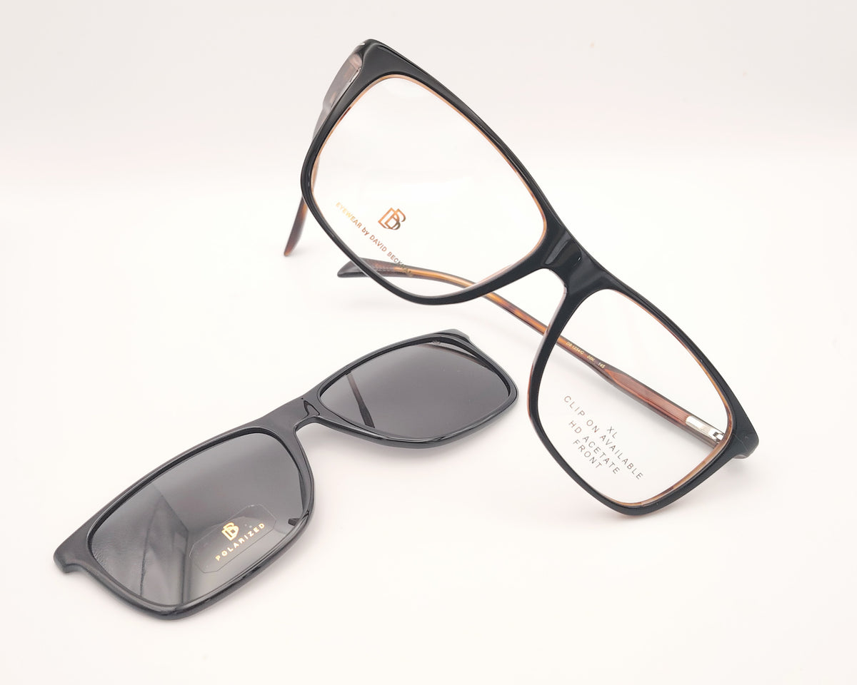 gafa david beckham db 1234 05k de pasta negra rectangular con clip solar polarizado
