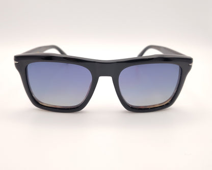 gafas de vista david beckham db7000cs 37n99 con clip solar magnético,  montura de acetato en tono degradado de negro a habana, con un diseño elegante el clip solar se fija de manera segura con imanes ocultos permitiendo pasar de gafas graduadas a gafas de sol en un instante 