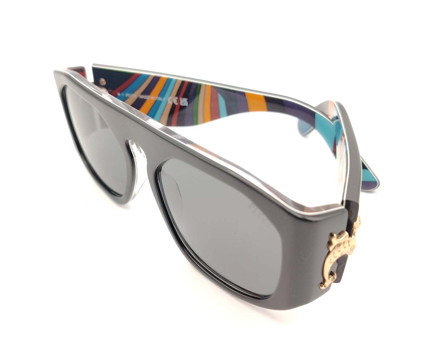 gafas de sol emilio pucci negras con  estampado multicolor en el interior y detalle dorado en las varillas