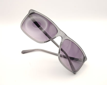 gafas de sol gant ga7219 20b gris translúcido con lentes degradadas gris violeta