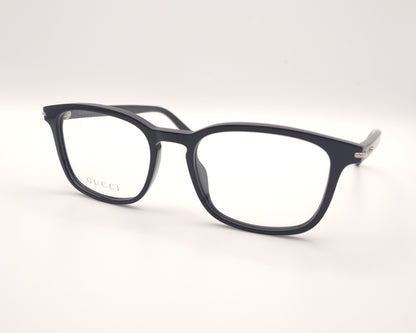gafas gucci negras rectangulares con logo metálico en las varillas