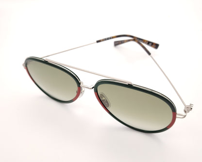gafas de sol gucci aviador con aro verde rojo y lente degradada