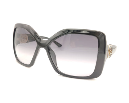 gafas de sol gucci cuadradas oversize negras con lentes grises degradadas y logo dorado en las patillas
