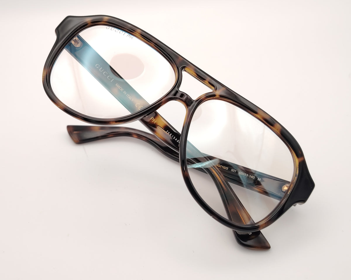 gafas gucci gg2192s 001 de acetato carey con doble puente y lentes fotocromáticas que se oscurecen con el sol