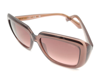 gafas guess oversize cuadradas en rosa ahumado con lentes del mismo tono