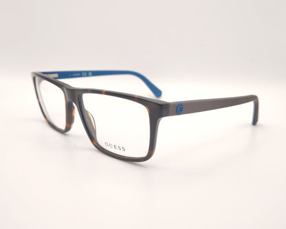 gafas graduadas guess gu50130 052 rectangulares carey con detalles azules