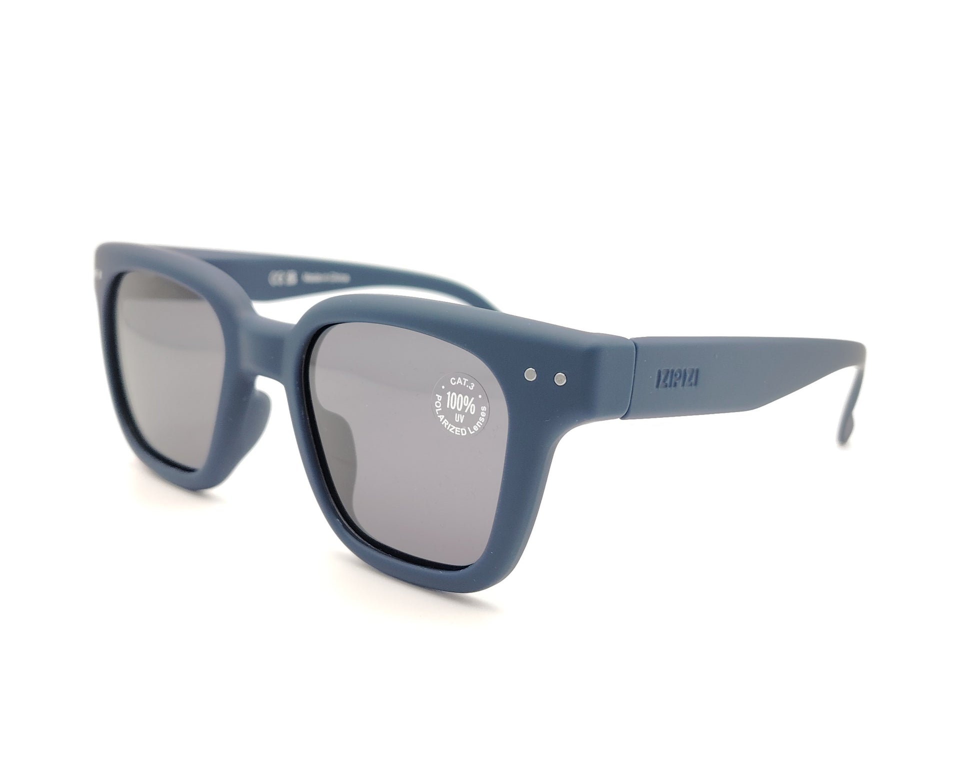 gafas de sol infantiles izipizi polarizadas en color azul marino con lentes oscuras