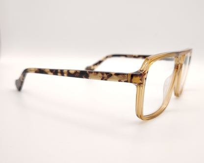 gafas rectangulares color miel con doble puente y varillas carey marca le parc