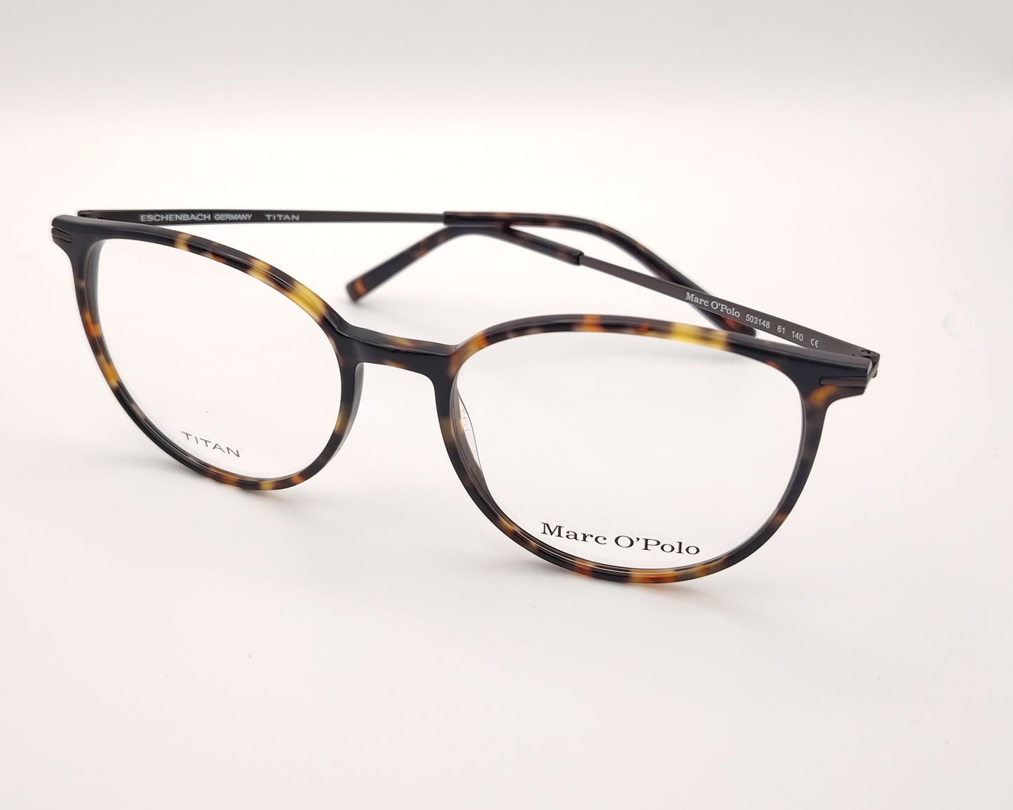 gafas marc o’polo redondas de acetato  en color carey con varillas de titanio 