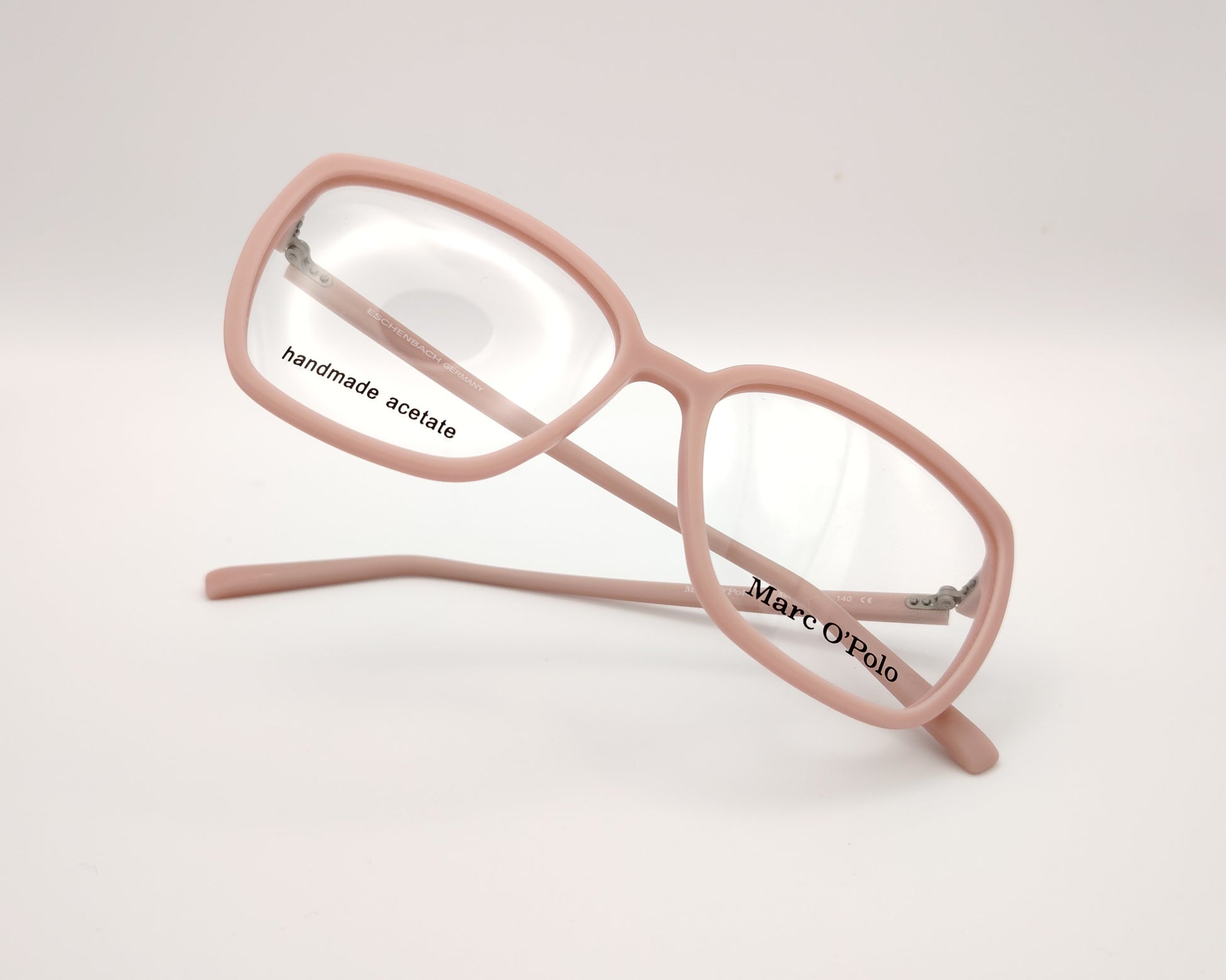 gafas marc o’polo rosa mate de forma cuadrada suave hechas a mano en acetato