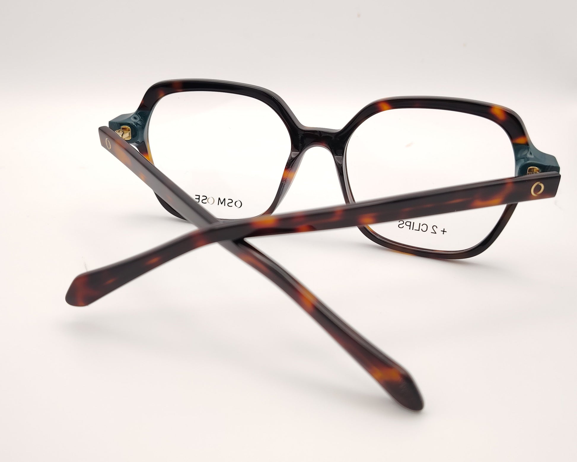 gafas osmose carey con detalles verdes doble clip on magnético polarizado marron degradado y azul suave