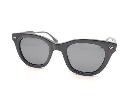 gafas de sol de acetato negro con lentes polarizadas a juego