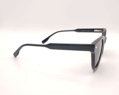 gafas de sol de acetato negro con lentes polarizadas a juego