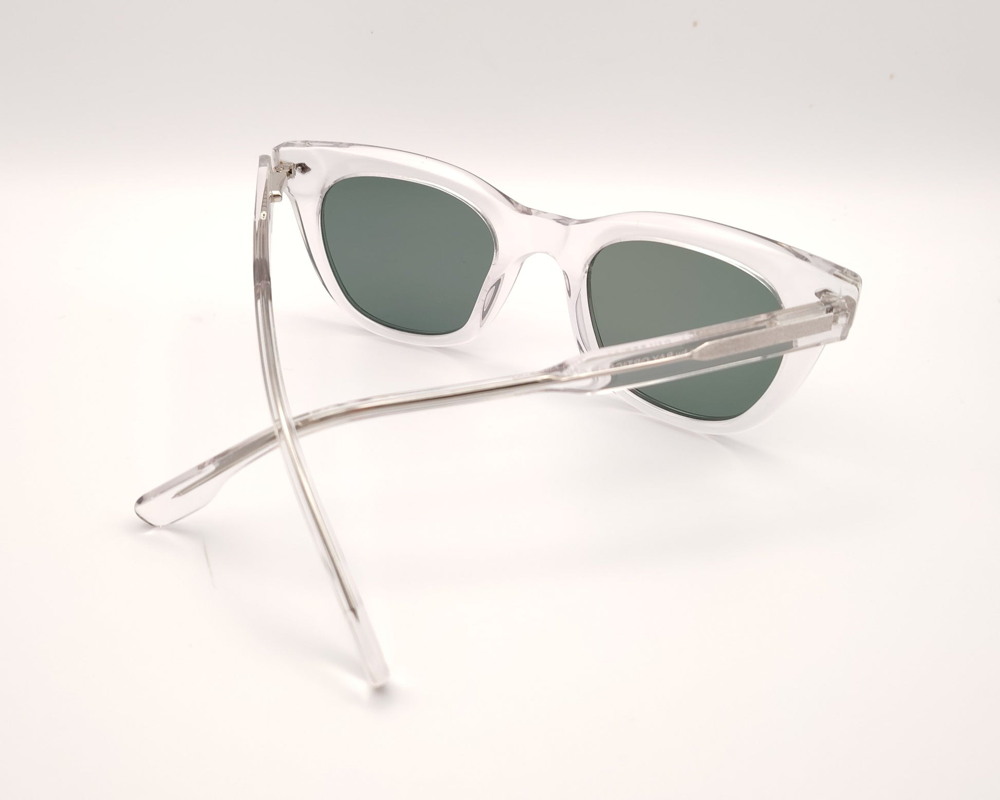 gafas de sol de acetato transparente con lentes verdes polarizadas