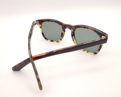 gafas de sol acetato carey claro con lentes polarizadas forma rectangular