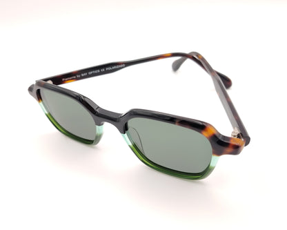 gafas de sol acetato negro carey y verde con lentes polarizadas forma suave