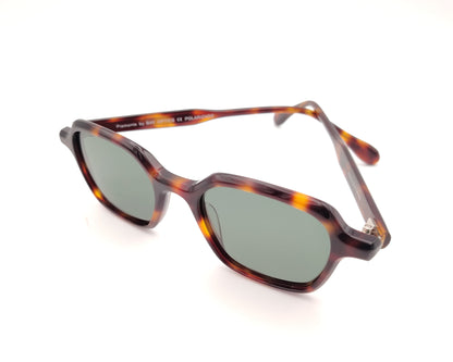 gafas de sol polarizadas de montura de acetato carey con lentes verdes 