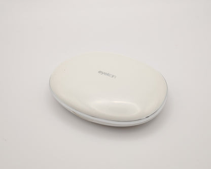 estuche para lentillas con espejo y pinza en color blanco