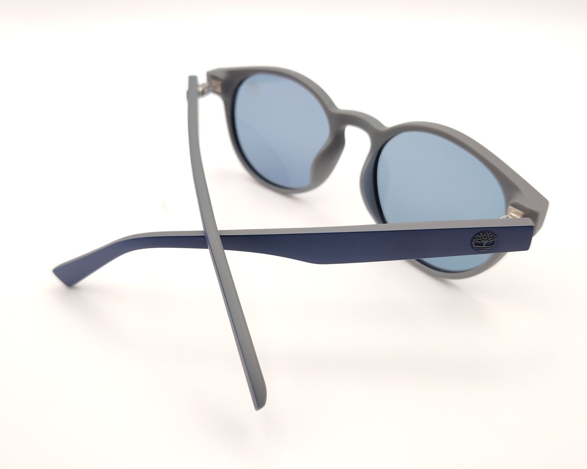 gafas de sol azul mate polarizadas para niño adolescente o cara menuda con lentes azules