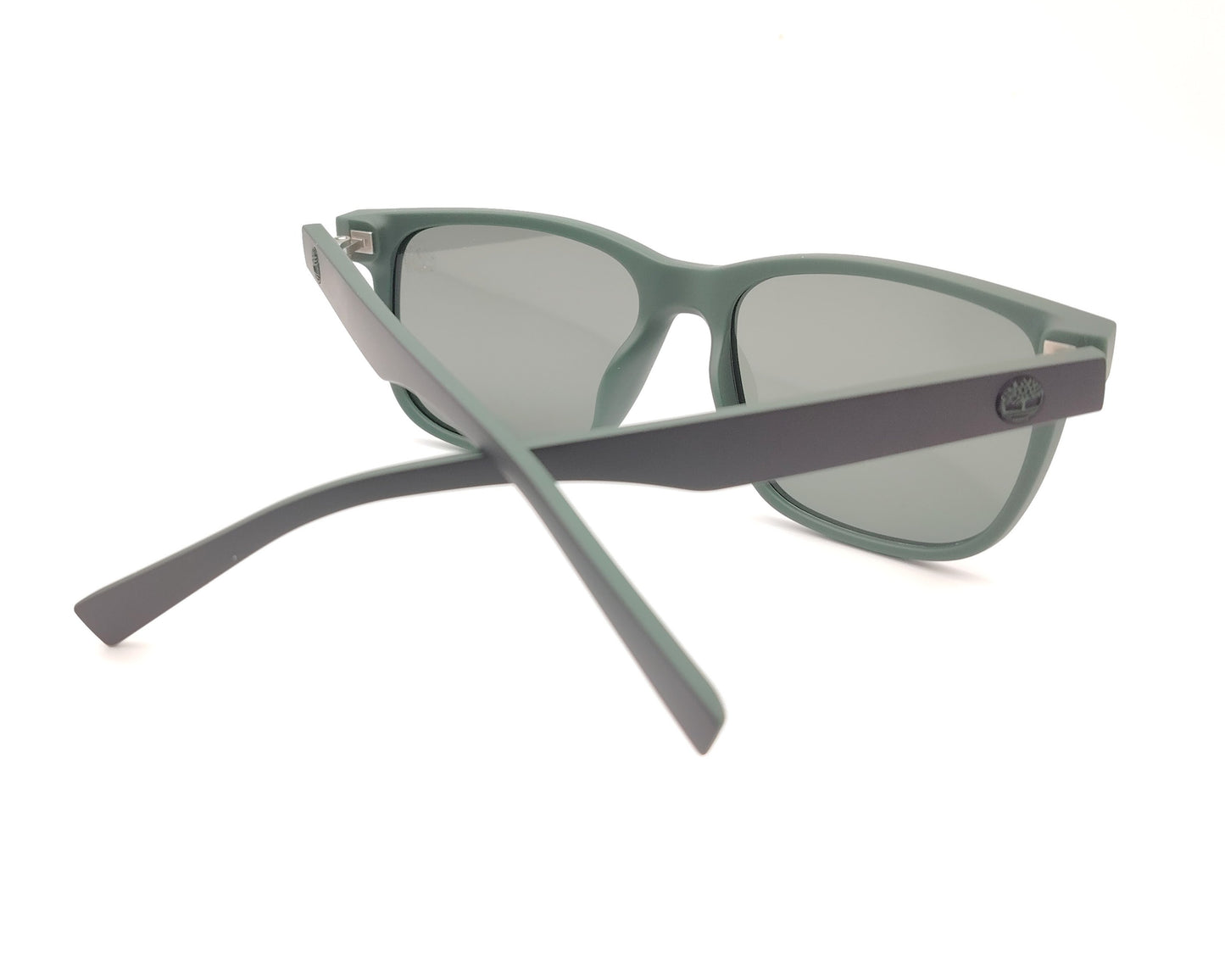 gafas de sol polarizadas cadete rectangulares en negro con interior verde para cara pequeña