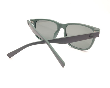 gafas de sol polarizadas cadete rectangulares en negro con interior verde para cara pequeña