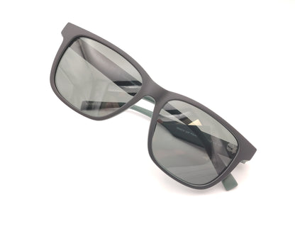 gafas de sol polarizadas cadete rectangulares en negro con interior verde para cara pequeña