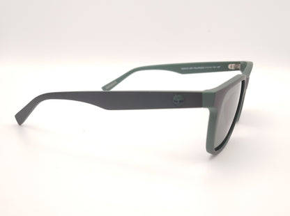 gafas de sol polarizadas cadete rectangulares en negro con interior verde para cara pequeña